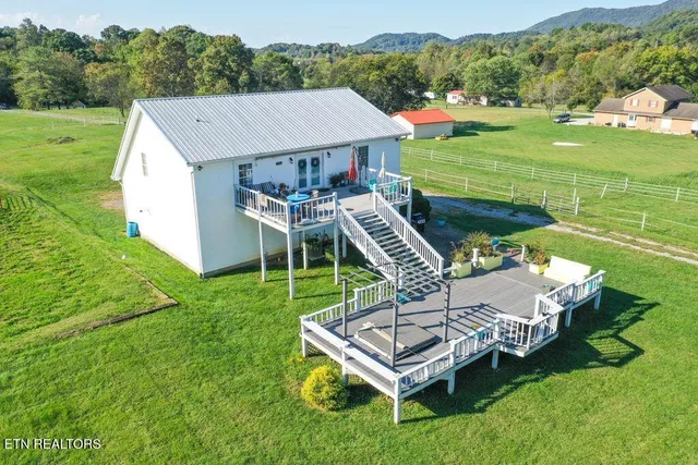 $472,000 | 10845 Richland Road, Mascot, TN 37806