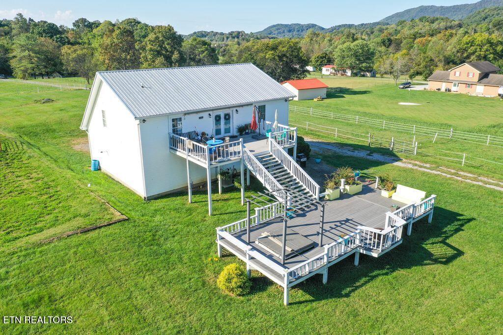 10845 Richland Road Mascot, TN 37806 - Photo 27 of 43 Back