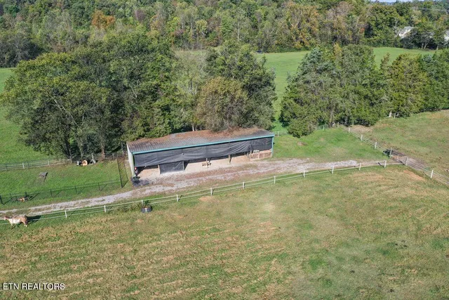 $472,000 | 10845 Richland Road, Mascot, TN 37806