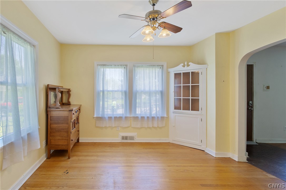 201 Sheridan Road Salina, NY 13090 - Photo 9 of 31
