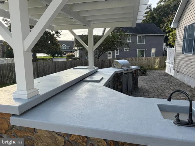 a view of outdoor space yard and patio