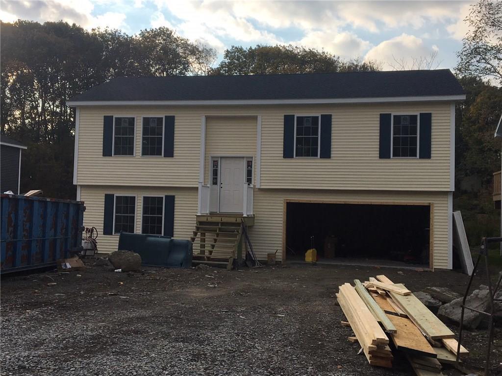 30 Ellis Court Bangor, ME 04401 - Photo 1 of 35 Shutters look great!