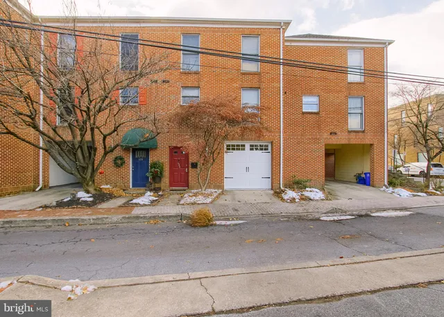 $255,000 | 606 Showers Street, Harrisburg, PA 17104