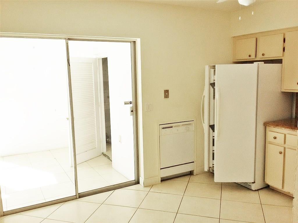 2222 Northeast 37th Street, Unit 2222 Lighthouse Point, FL 33064 - Photo 3 of 18 Photo 3