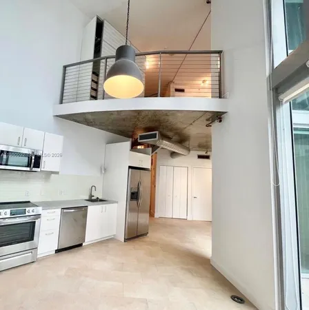 $4,300 | 690 Southwest 1st Court, Unit 2134, Miami, FL 33130