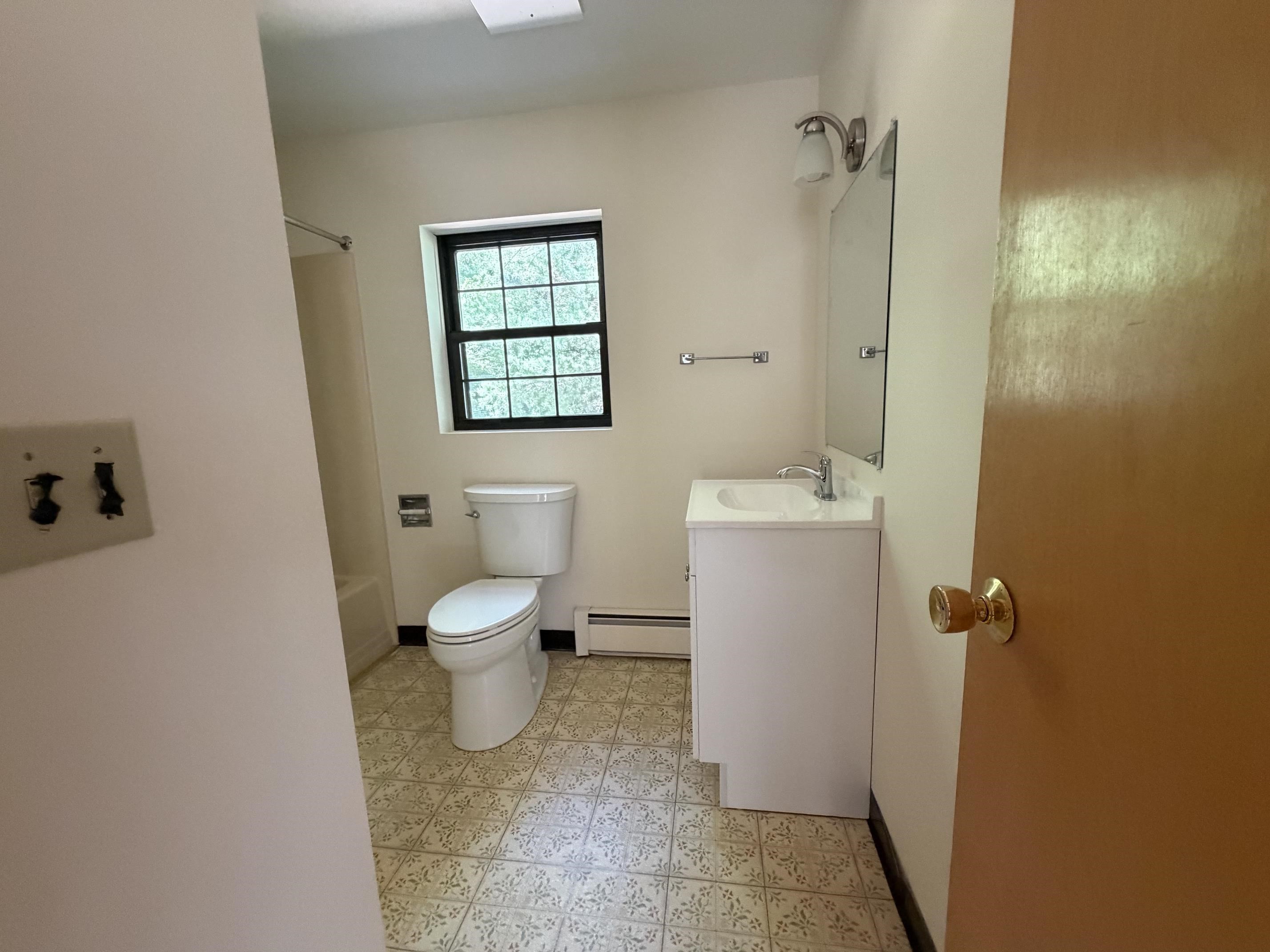 56 Westville Road, Unit 7 Plaistow, NH 03865 - Photo 14 of 20