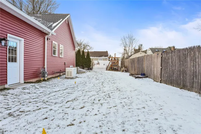 $4,500 | 95 Honeysuckle Road, Warwick, RI 02888