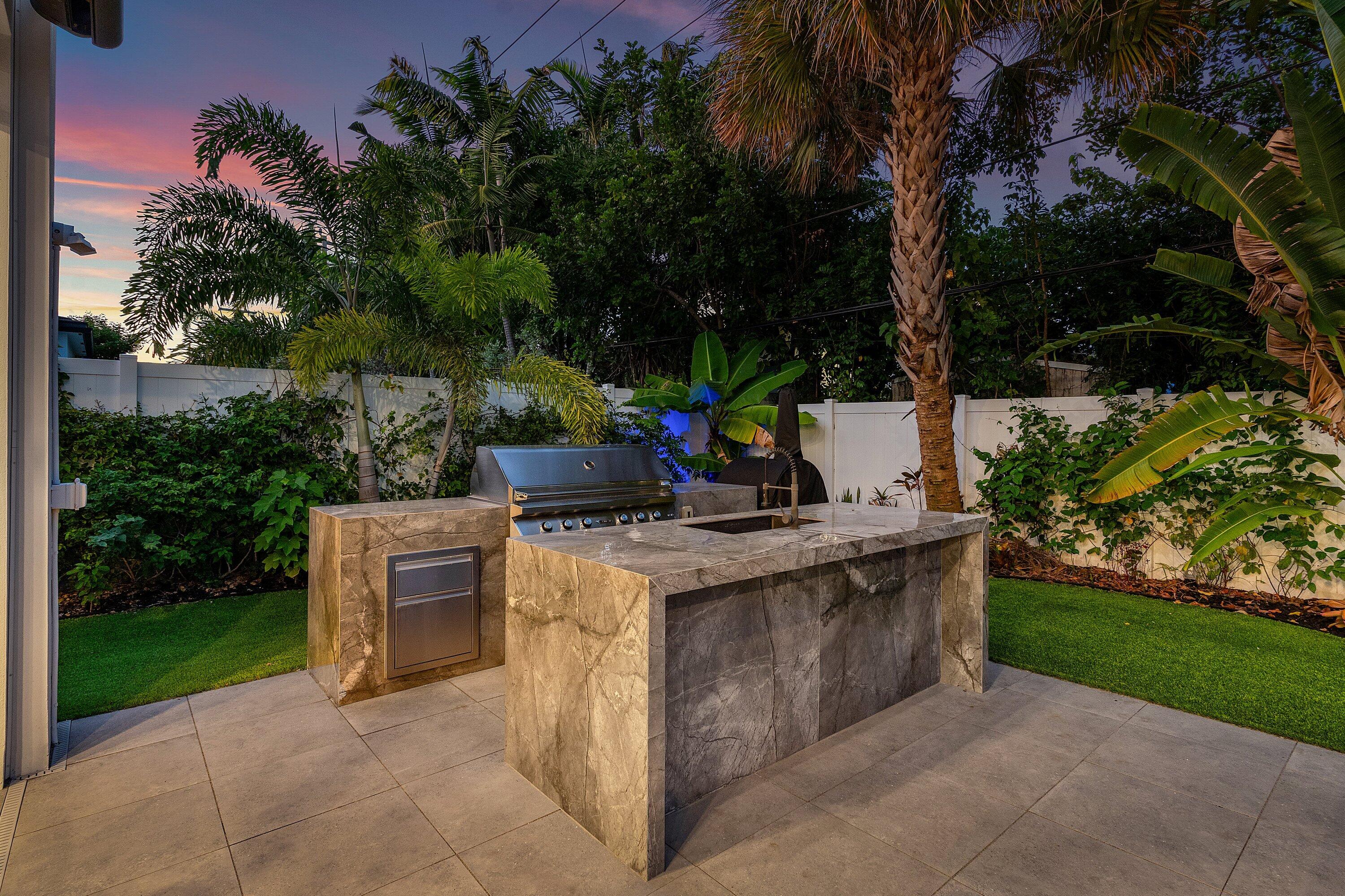 245 Northeast 6th Court Boca Raton, FL 33432 - Photo 72 of 81 077-245Northeast6thCourt-BocaRaton-FL-33