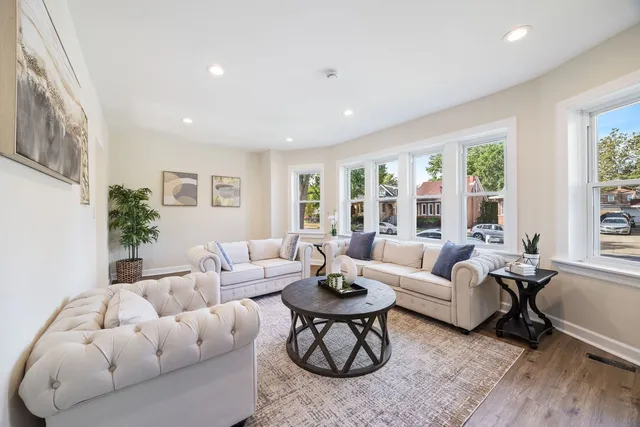 $265,000 | 8429 South Dante Avenue, Chicago, IL 60619