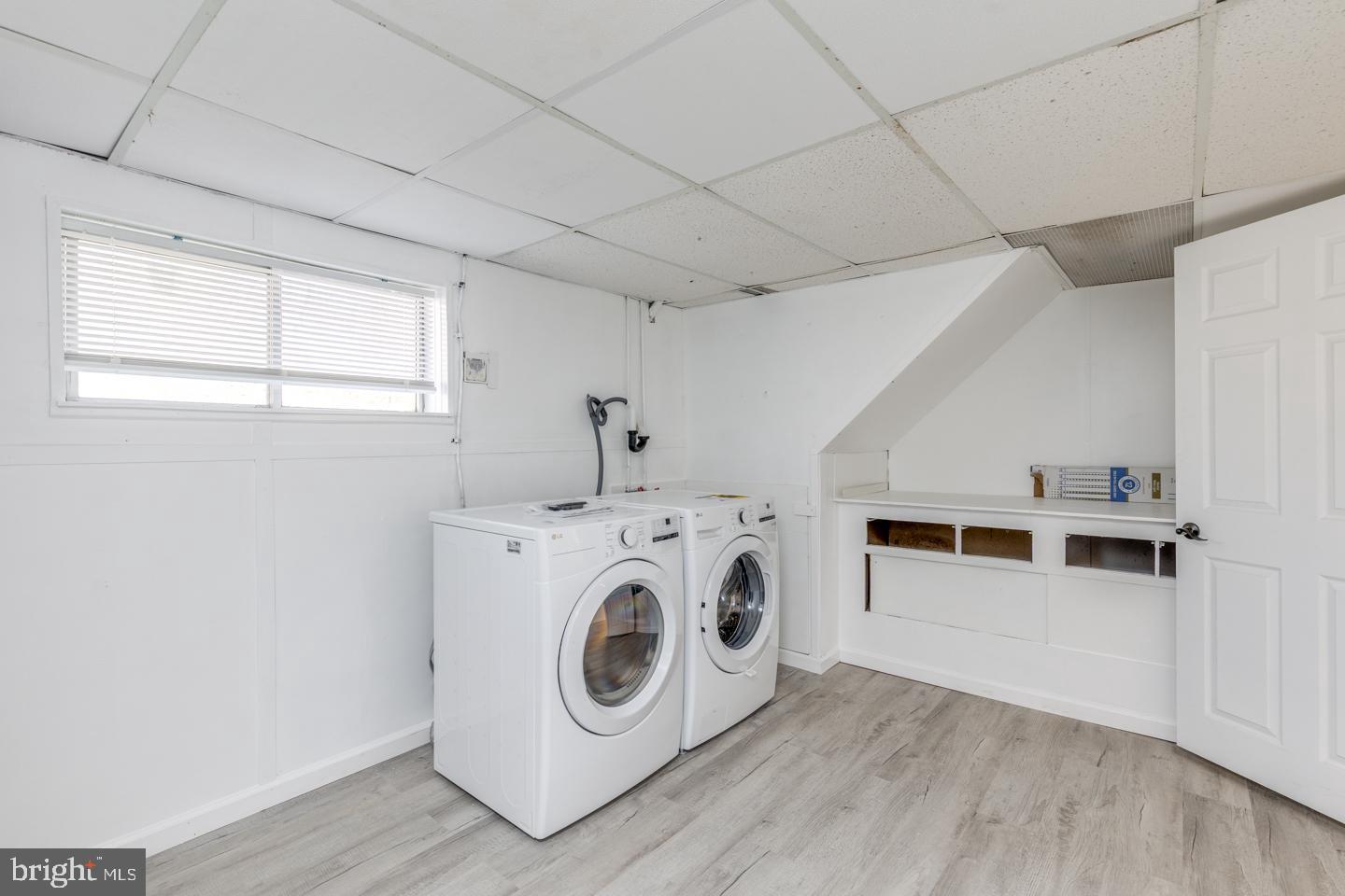 238 West Center Street Clayton, NJ 08312 - Photo 25 of 30 a utility room with dryer and washer