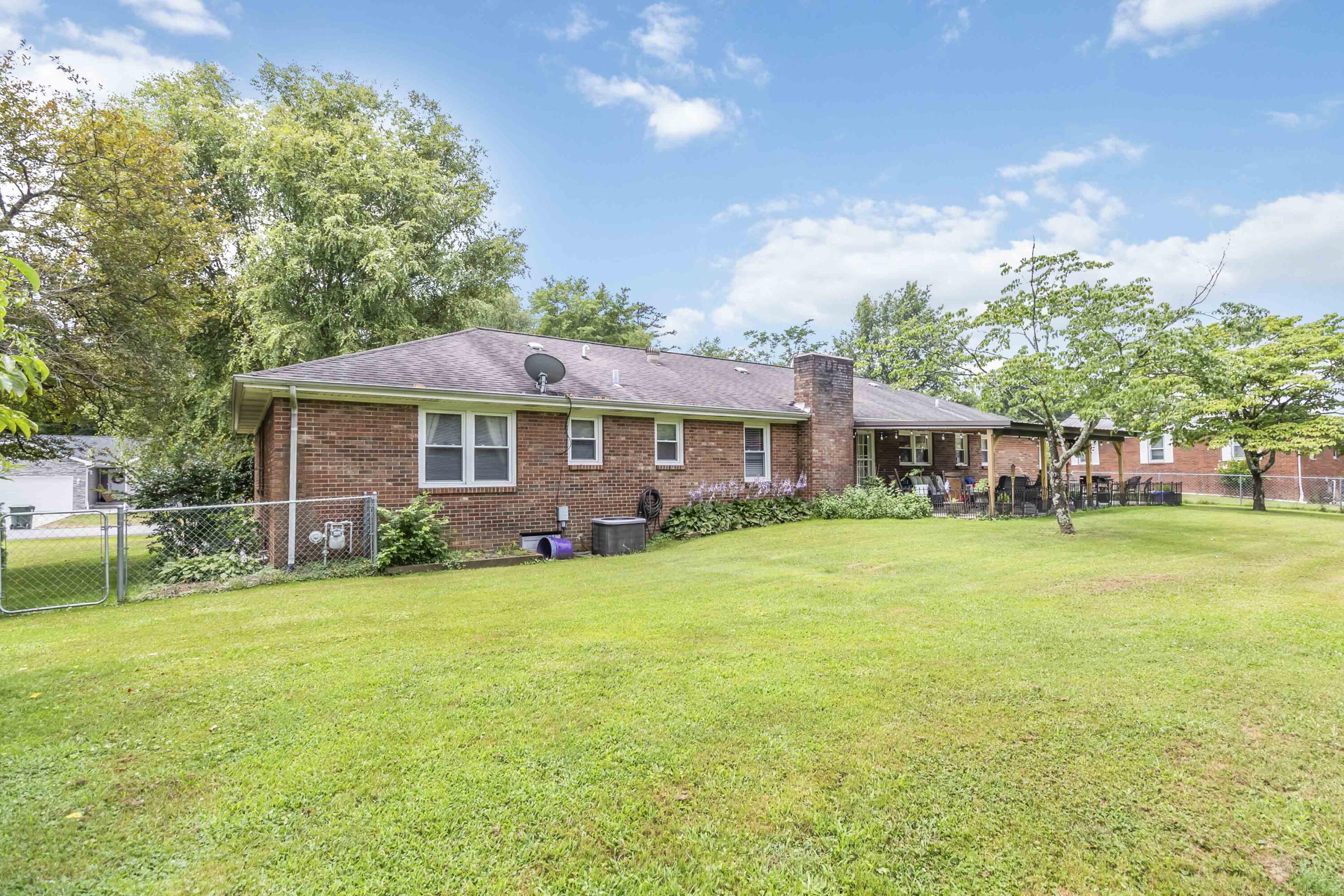 1010 Pleasure Ridge Drive Corbin, KY 40701 - Photo 37 of 48 037