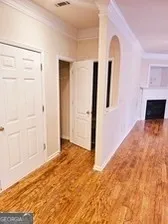 a view of empty room with front door
