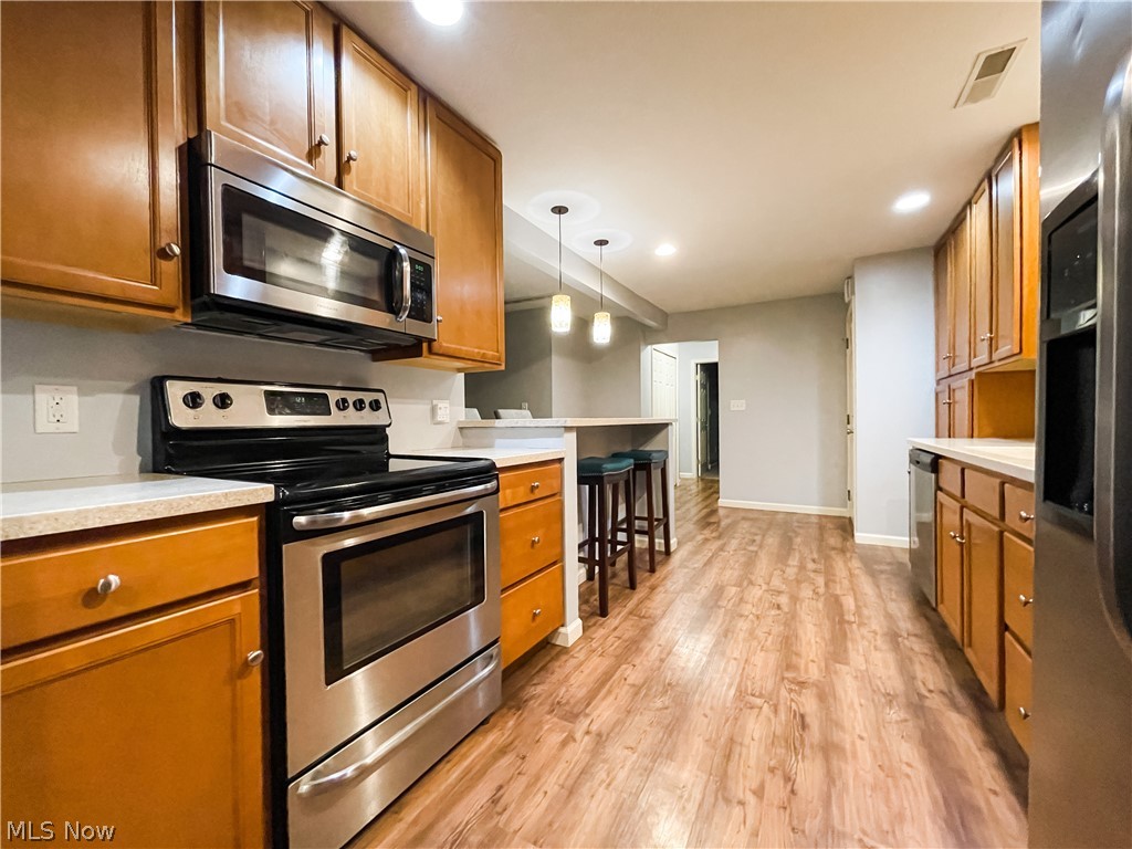 447 Strader Road Akron, OH 44305 - Photo 8 of 28 Gallery Image 8