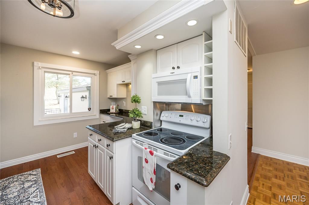 847 Knickerbacker Drive Manchester, MO 63021 - Photo 15 of 43