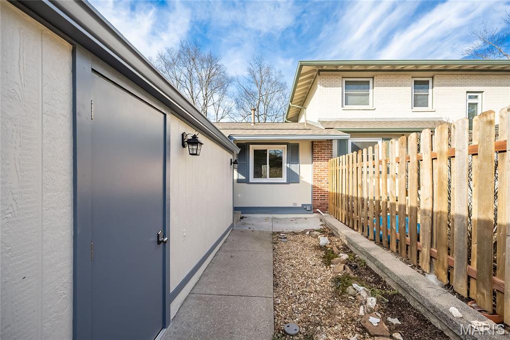 847 Knickerbacker Drive Manchester, MO 63021 - Photo 4 of 43