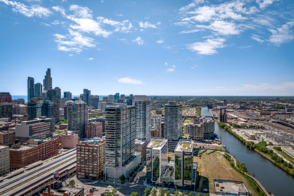 235 West Van Buren Street, Unit 3708 Chicago, IL 60607 - Photo 14 of 15