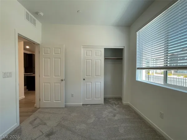 $1,895 | 965 Nevada State Drive, Unit 22104, Henderson, NV 89002