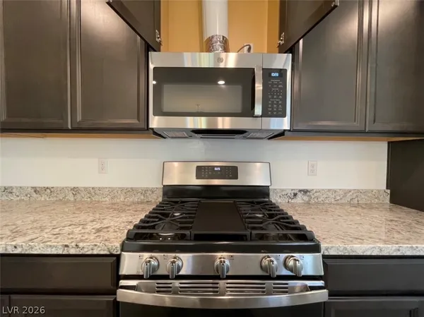 $1,895 | 965 Nevada State Drive, Unit 22104, Henderson, NV 89002