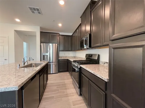 $1,895 | 965 Nevada State Drive, Unit 22104, Henderson, NV 89002