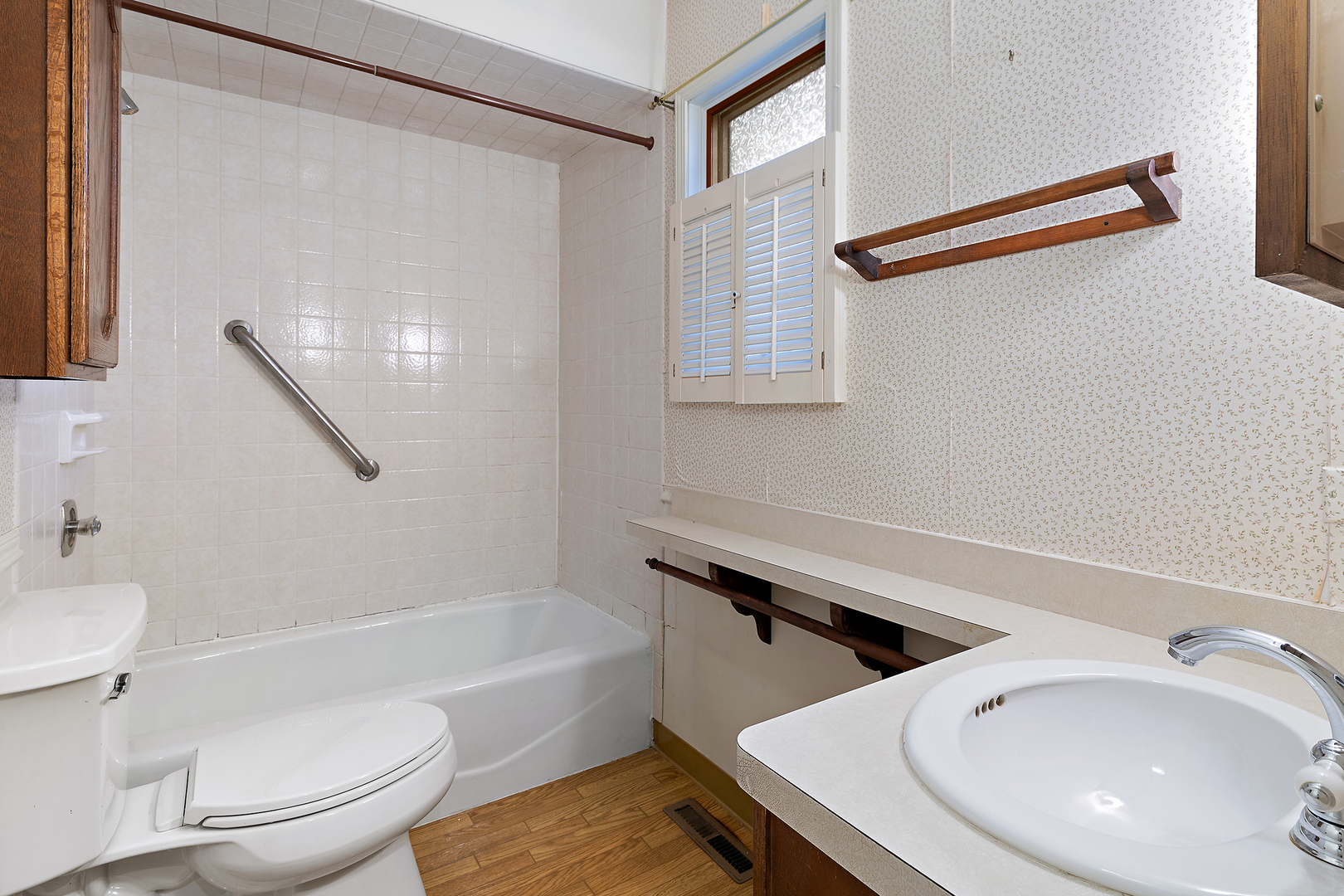 218 Parkview Road Glenview, IL 60025 - Photo 15 of 24 Gallery Image 15