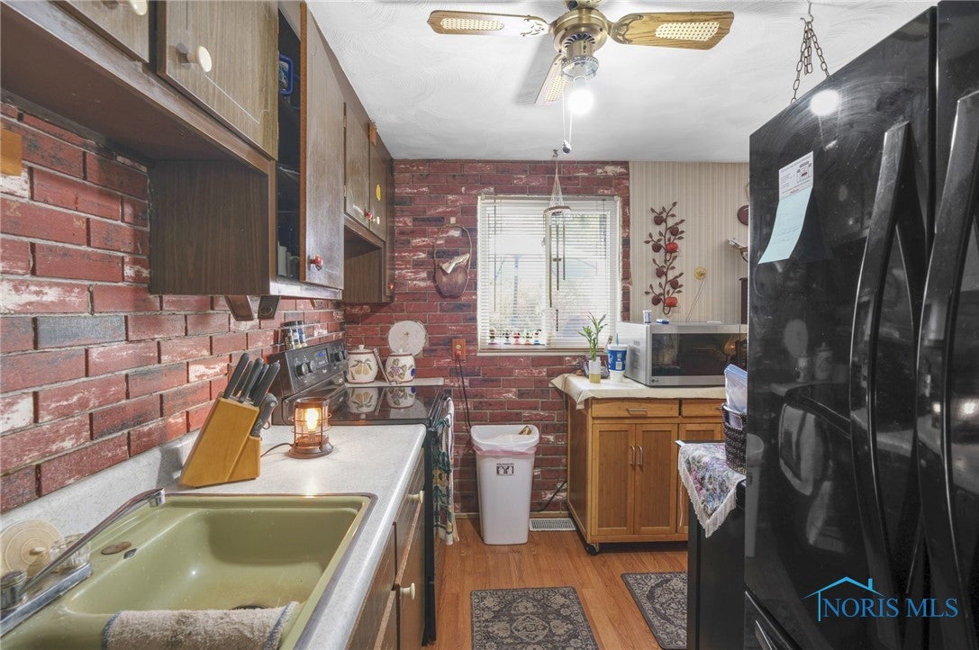 521 Richards Road Toledo, OH 43607 - Photo 8 of 30 Gallery Image 8