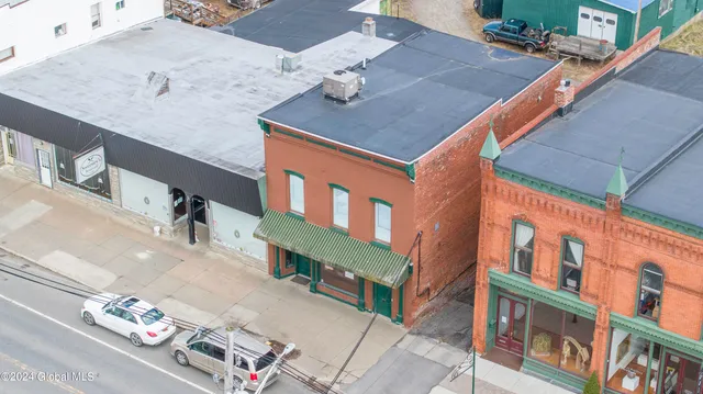 $299,000 | 102 Broad Street, Schuylerville, NY 12871