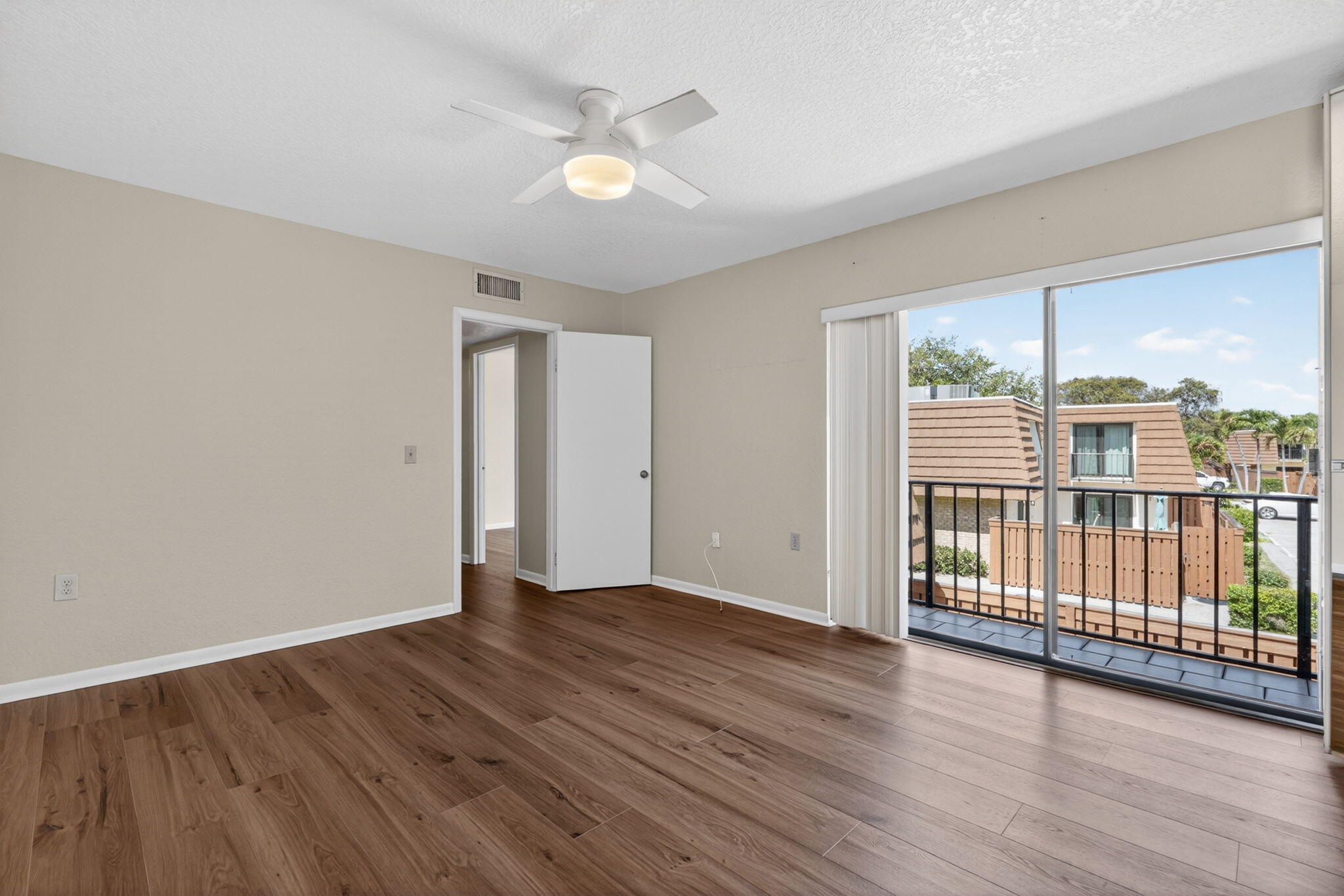 3900 County Line Road, Unit 21D Tequesta, FL 33469 - Photo 26 of 42 .