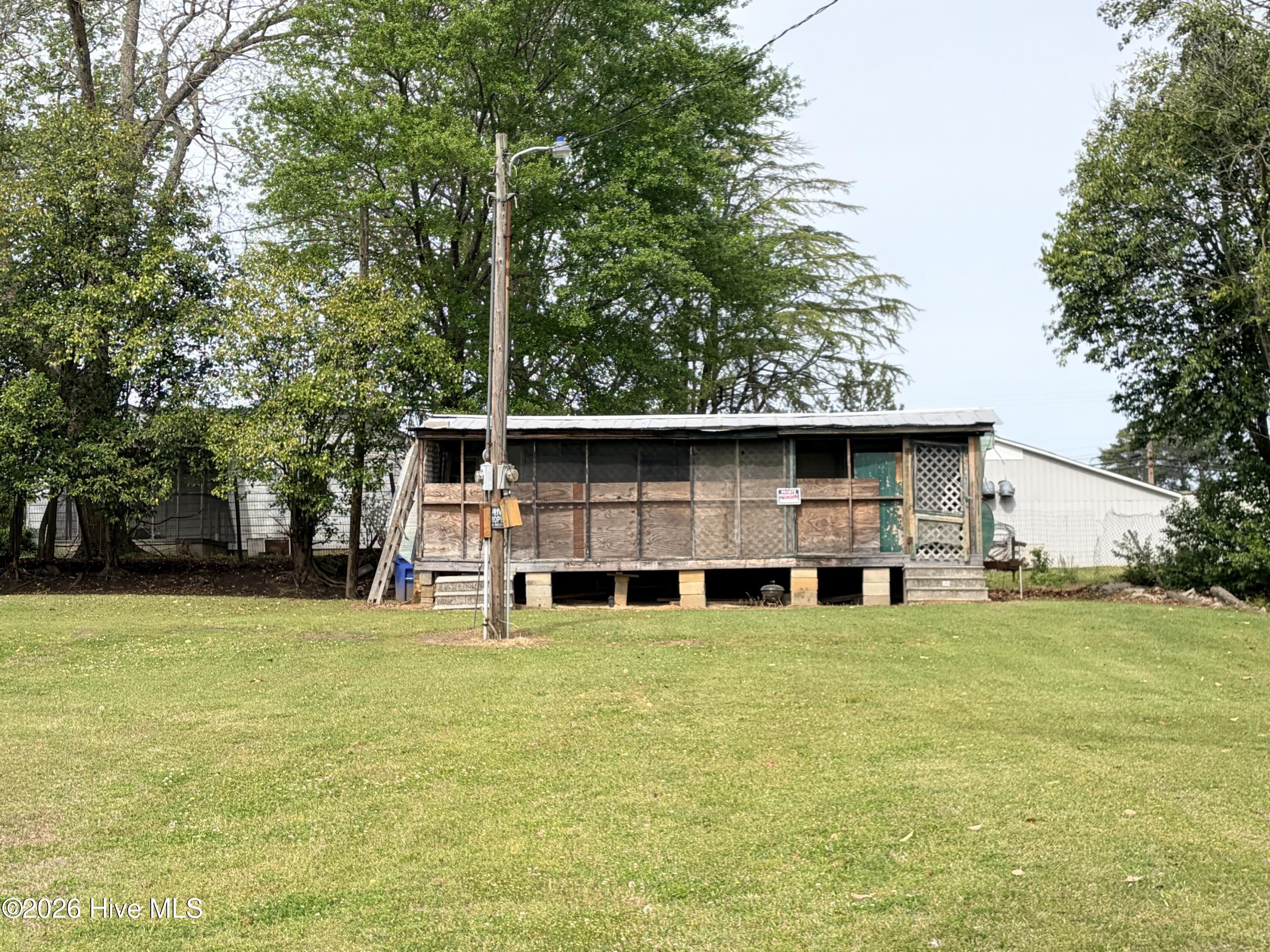 206 South 4th Street Pinetops, NC 27864 - Photo 5 of 10 206S4thpic10trailer