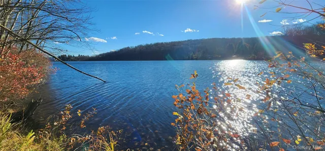 $275,000 | 371 Kelly Bridge Road, Unit 365, Swan Lake, NY 12783