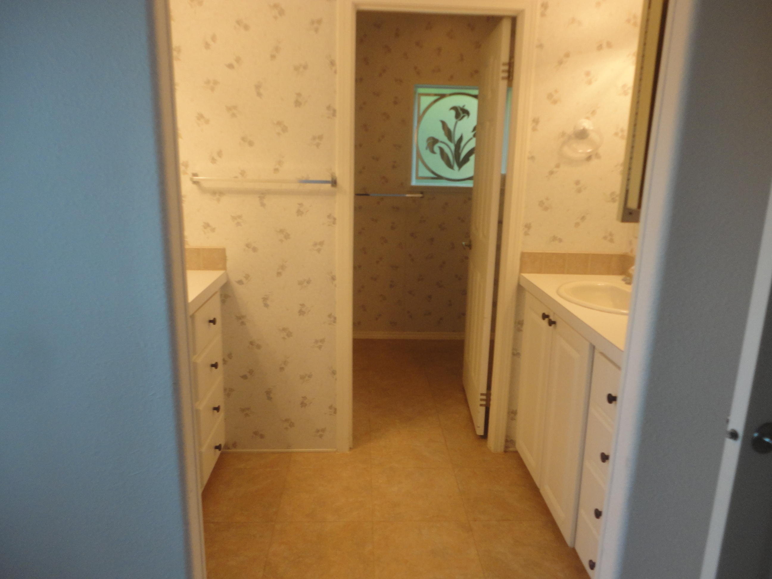 484 Thames Bluff Ridge, Unit 47 Fort Pierce, FL 34982 - Photo 19 of 28 DSC02316