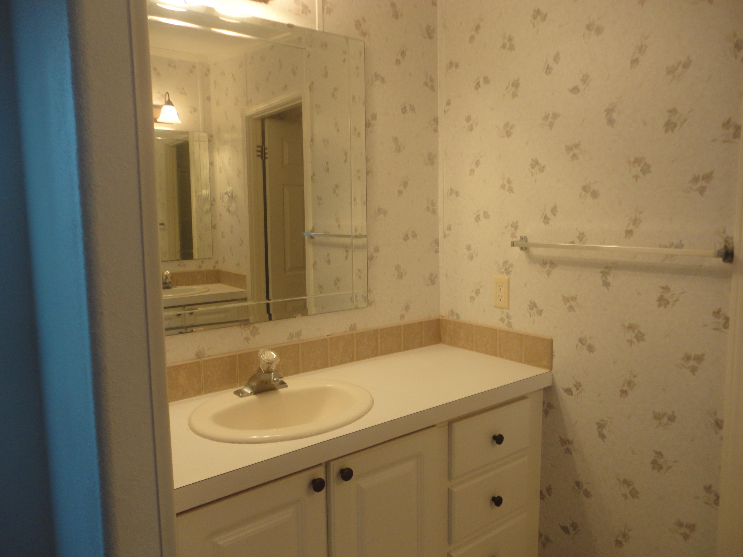 484 Thames Bluff Ridge, Unit 47 Fort Pierce, FL 34982 - Photo 21 of 28 DSC02318