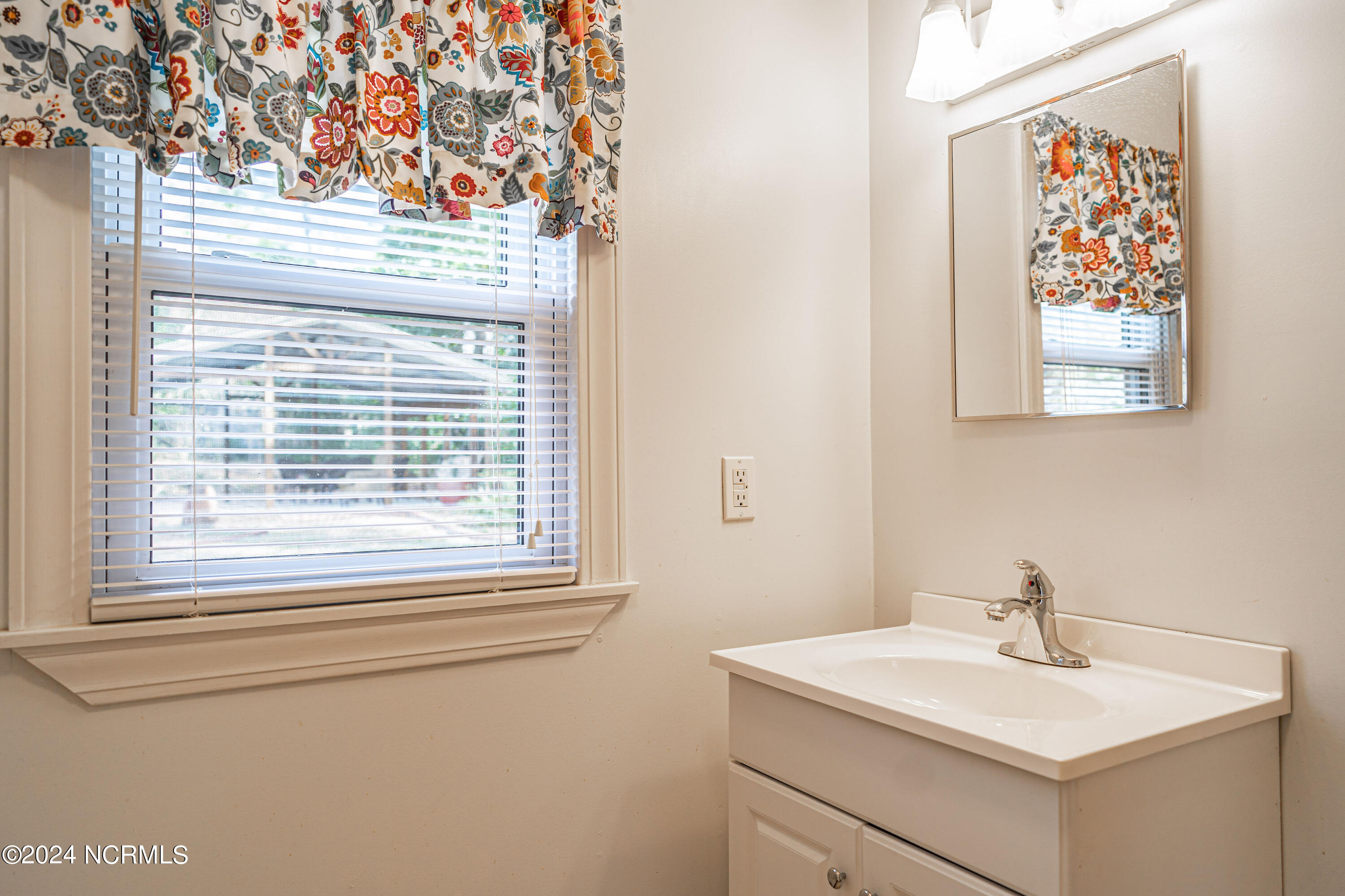 157 Freeman Road Carthage, NC 28327 - Photo 25 of 38 DSC09400