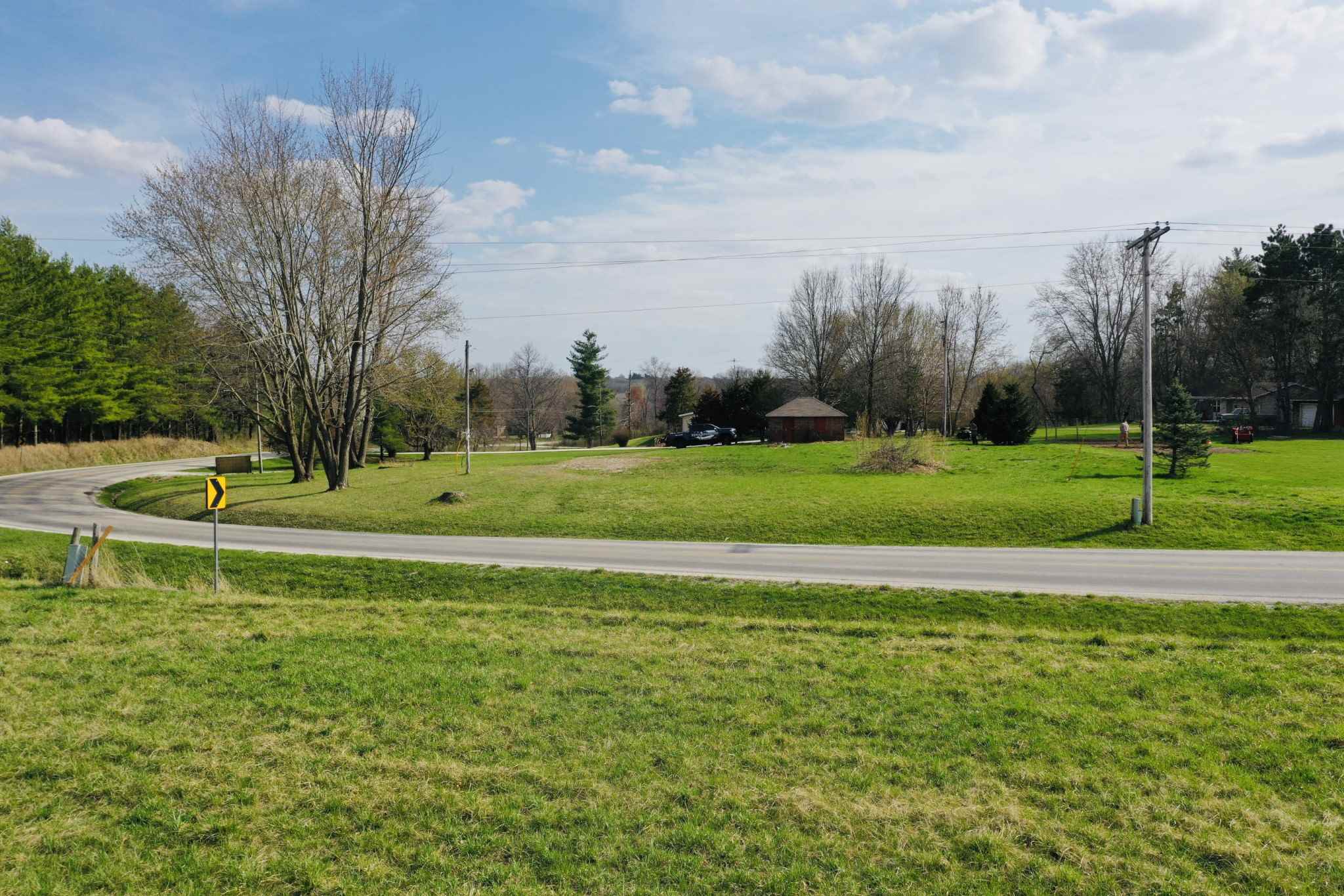1710 North Coal Road Colchester, IL 62326 - Photo 3 of 8 Gallery Image 3