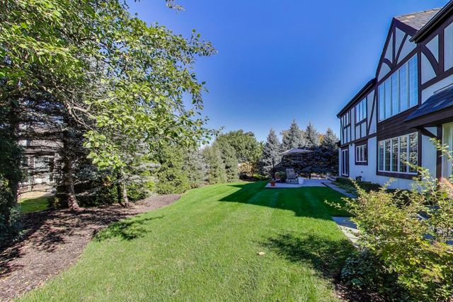 $1,949,000 | 105 Burr Ridge Club, Burr Ridge, IL 60527