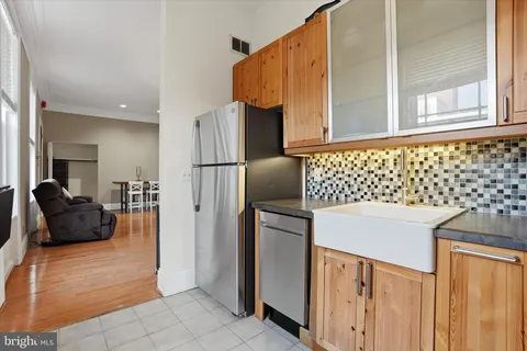 $289,000 | 1713 Green Street, Unit 5, Philadelphia, PA 19130
