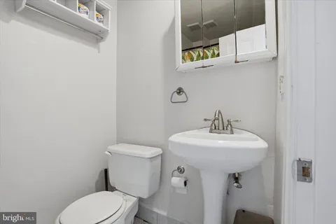$289,000 | 1713 Green Street, Unit 5, Philadelphia, PA 19130