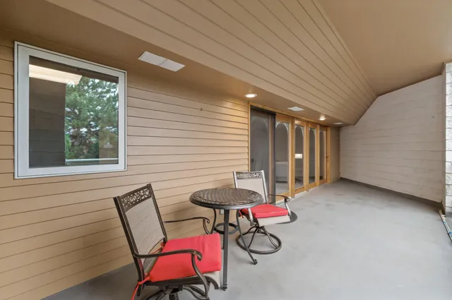 $185,000 | 14575 Burma Avenue West, Unit 205, Rosemount, MN 55068