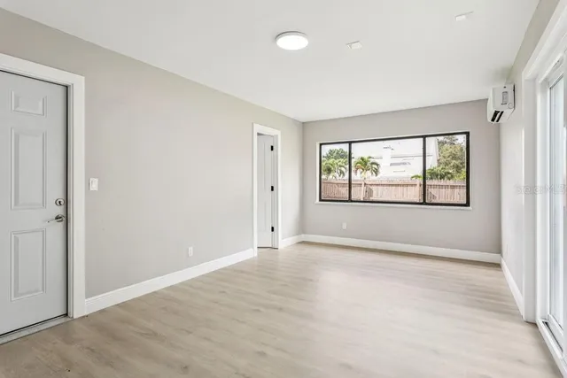 $3,700 | 8200 136th Street, Seminole, FL 33776