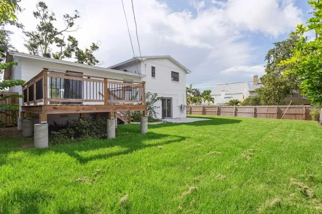 $3,700 | 8200 136th Street, Seminole, FL 33776