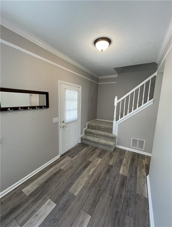 7586 Meadow Ridge Drive Fishers, IN 46038 - Photo 6 of 33 Gallery Image 6