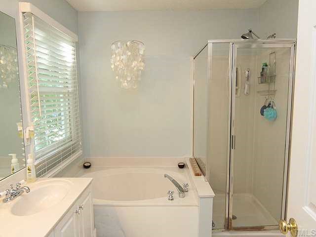5277 Fairmead Circle Raleigh, NC 27613 - Photo 8 of 12