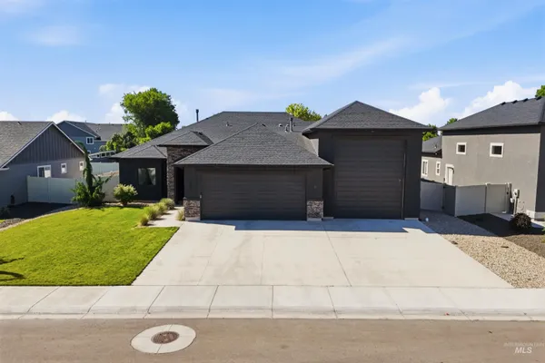 $765,000 | 229 West Moray Street, Middleton, ID 83644