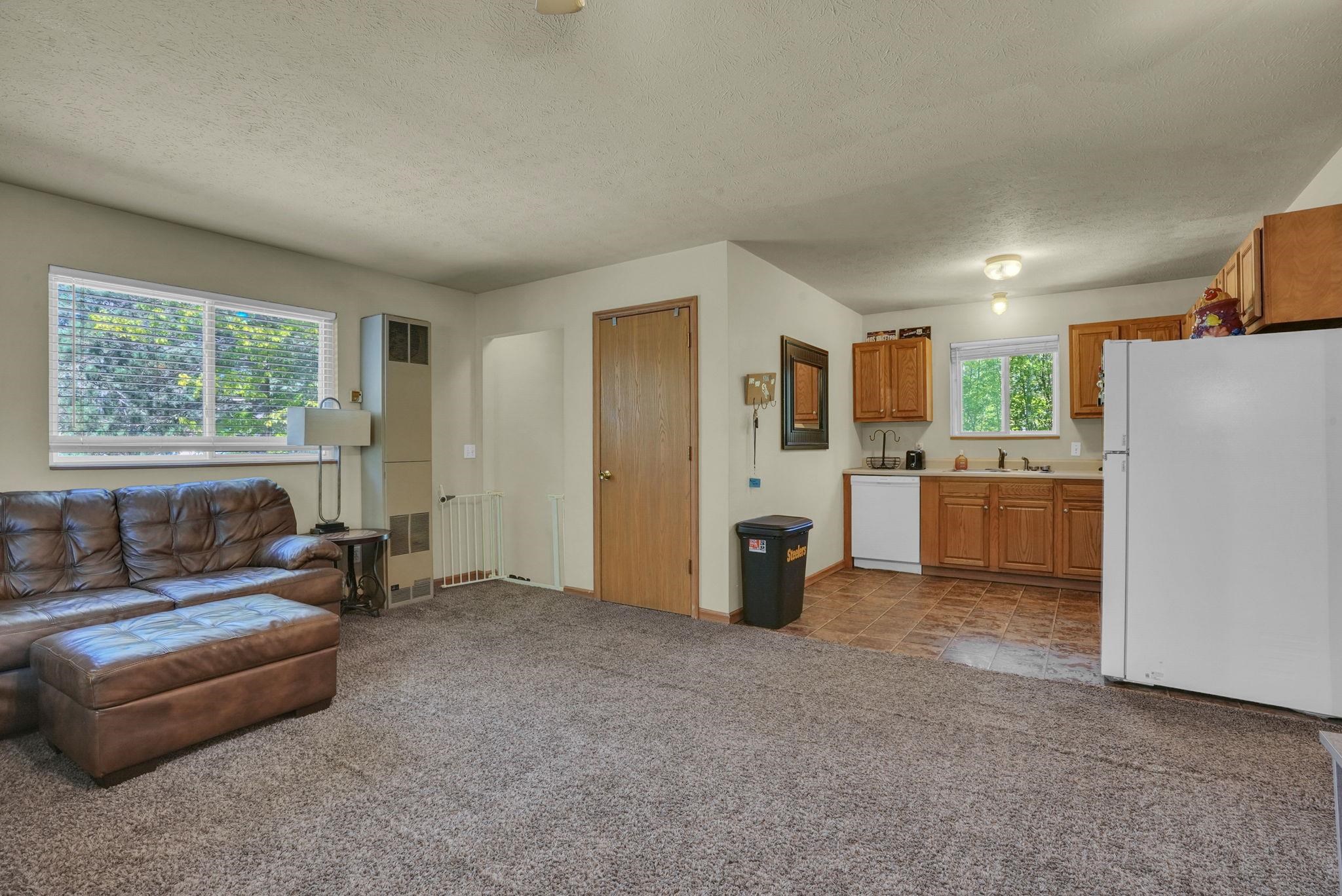 2897 South 39 Road Cadillac, MI 49601 - Photo 9 of 37