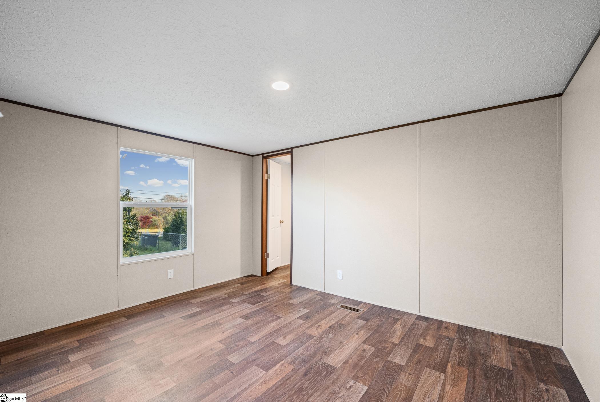 2231 Westminster Highway Walhalla, SC 29691 - Photo 11 of 38