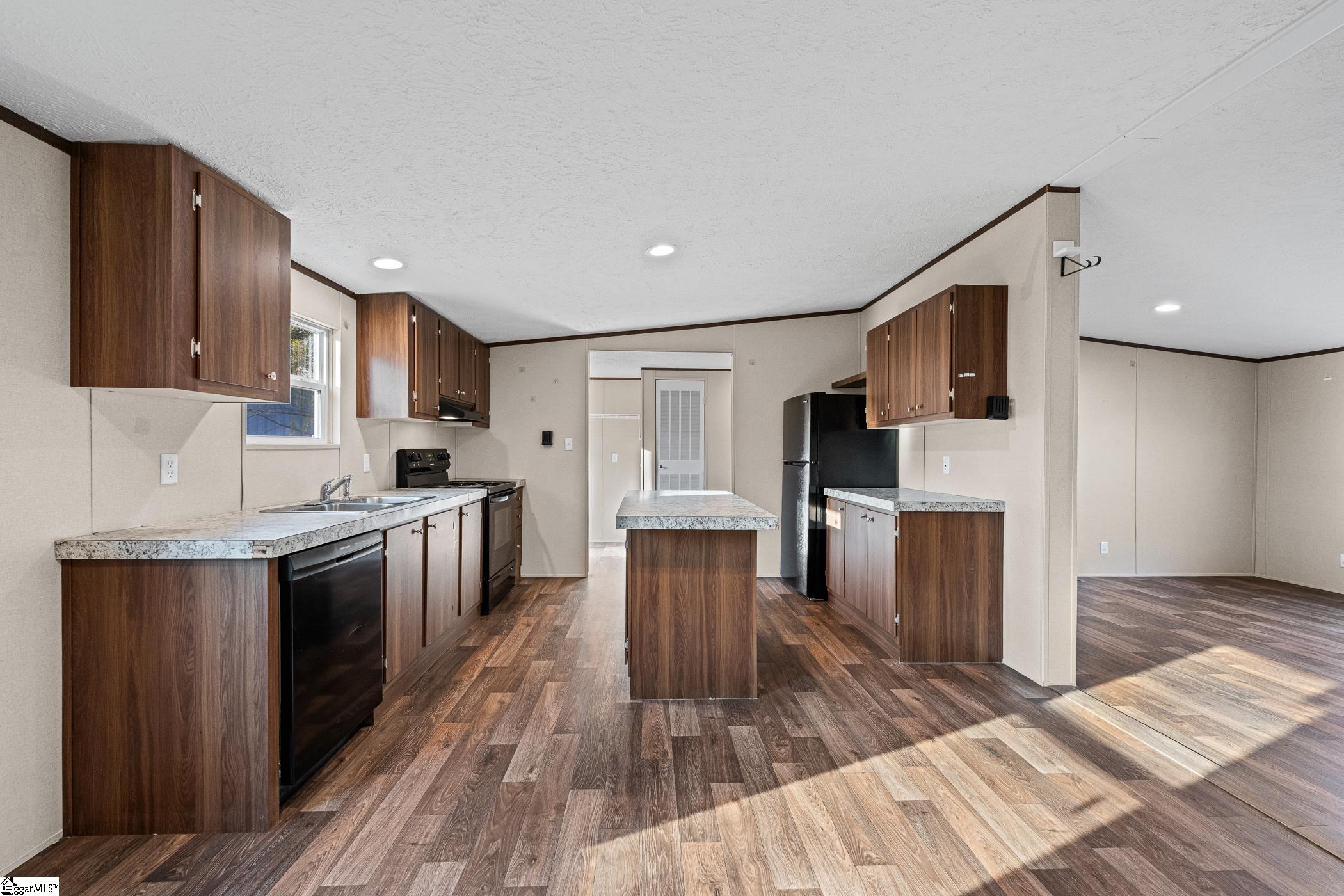 2231 Westminster Highway Walhalla, SC 29691 - Photo 15 of 38