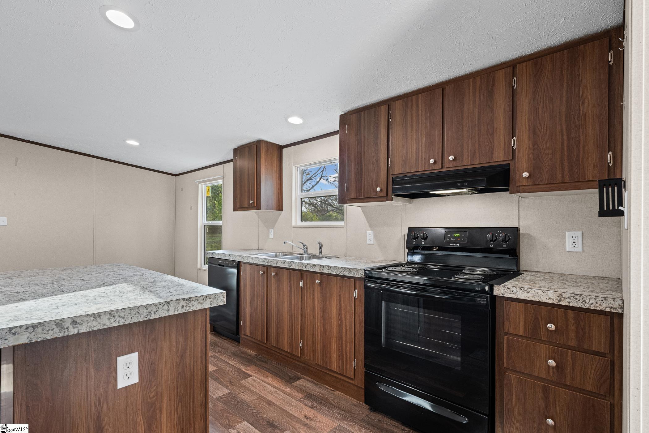 2231 Westminster Highway Walhalla, SC 29691 - Photo 16 of 38