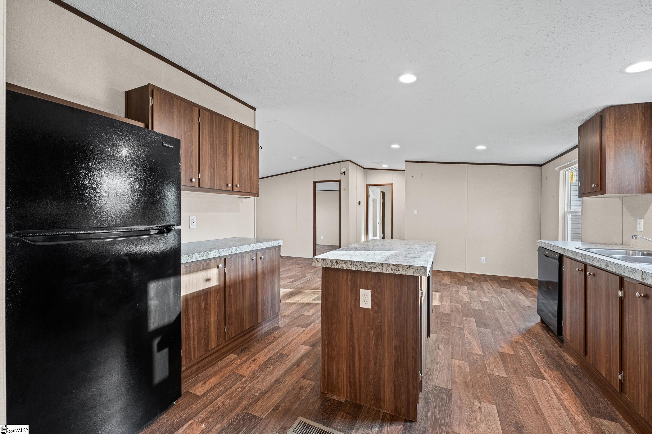 2231 Westminster Highway Walhalla, SC 29691 - Photo 17 of 38