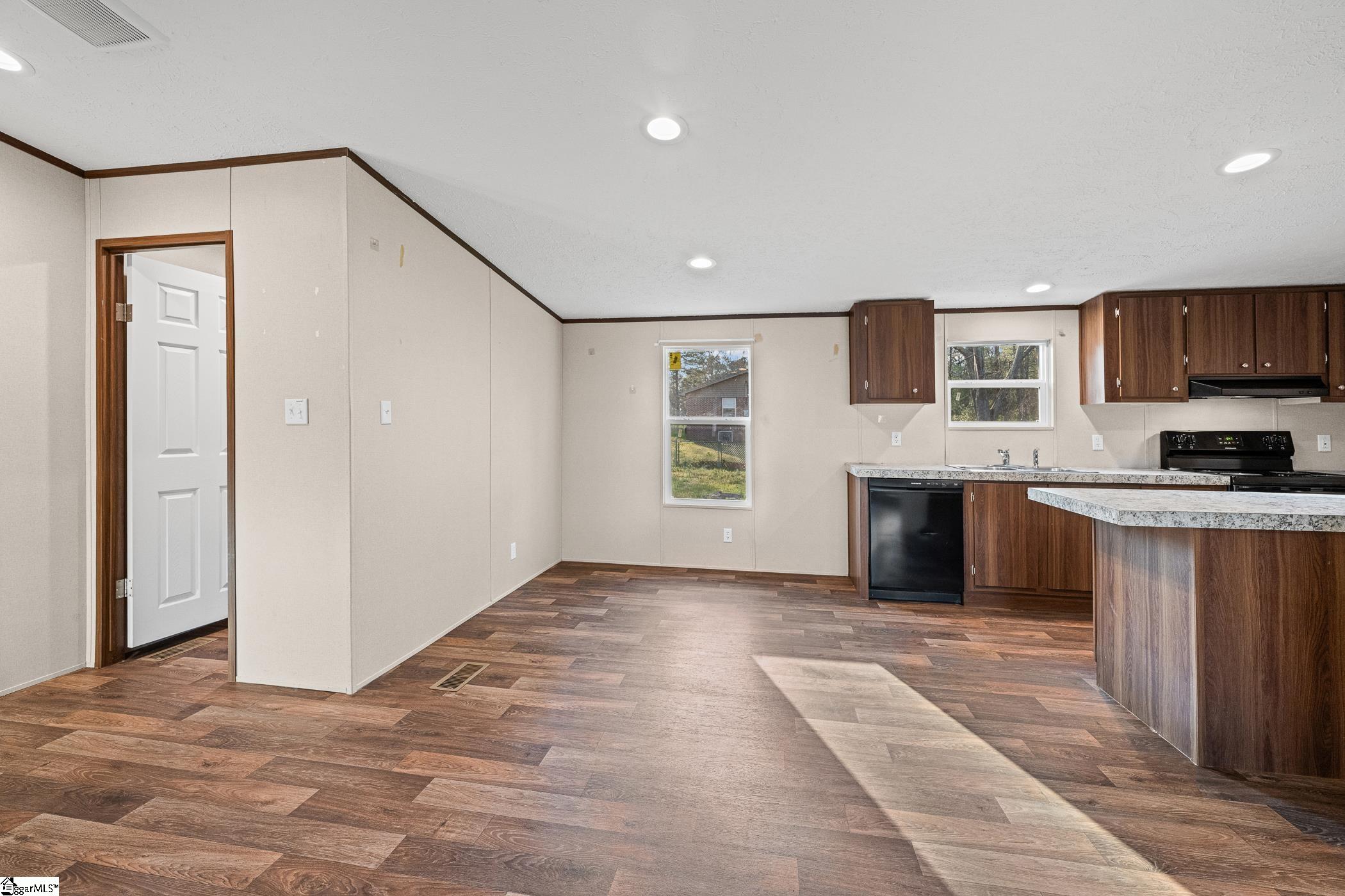 2231 Westminster Highway Walhalla, SC 29691 - Photo 20 of 38