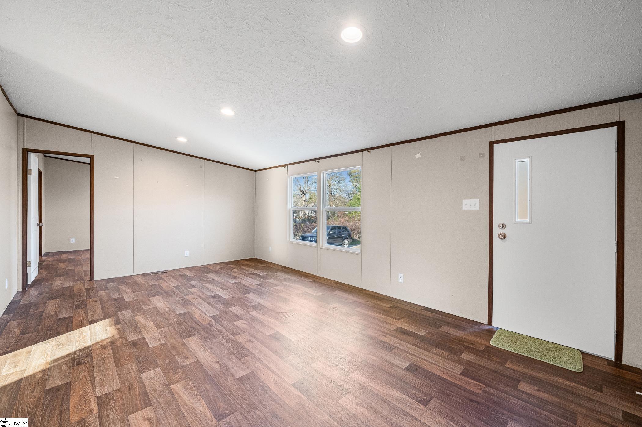 2231 Westminster Highway Walhalla, SC 29691 - Photo 3 of 38