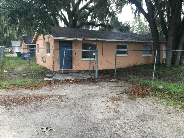 $450 | 403 Kilgore Street, Wildwood, FL 34785